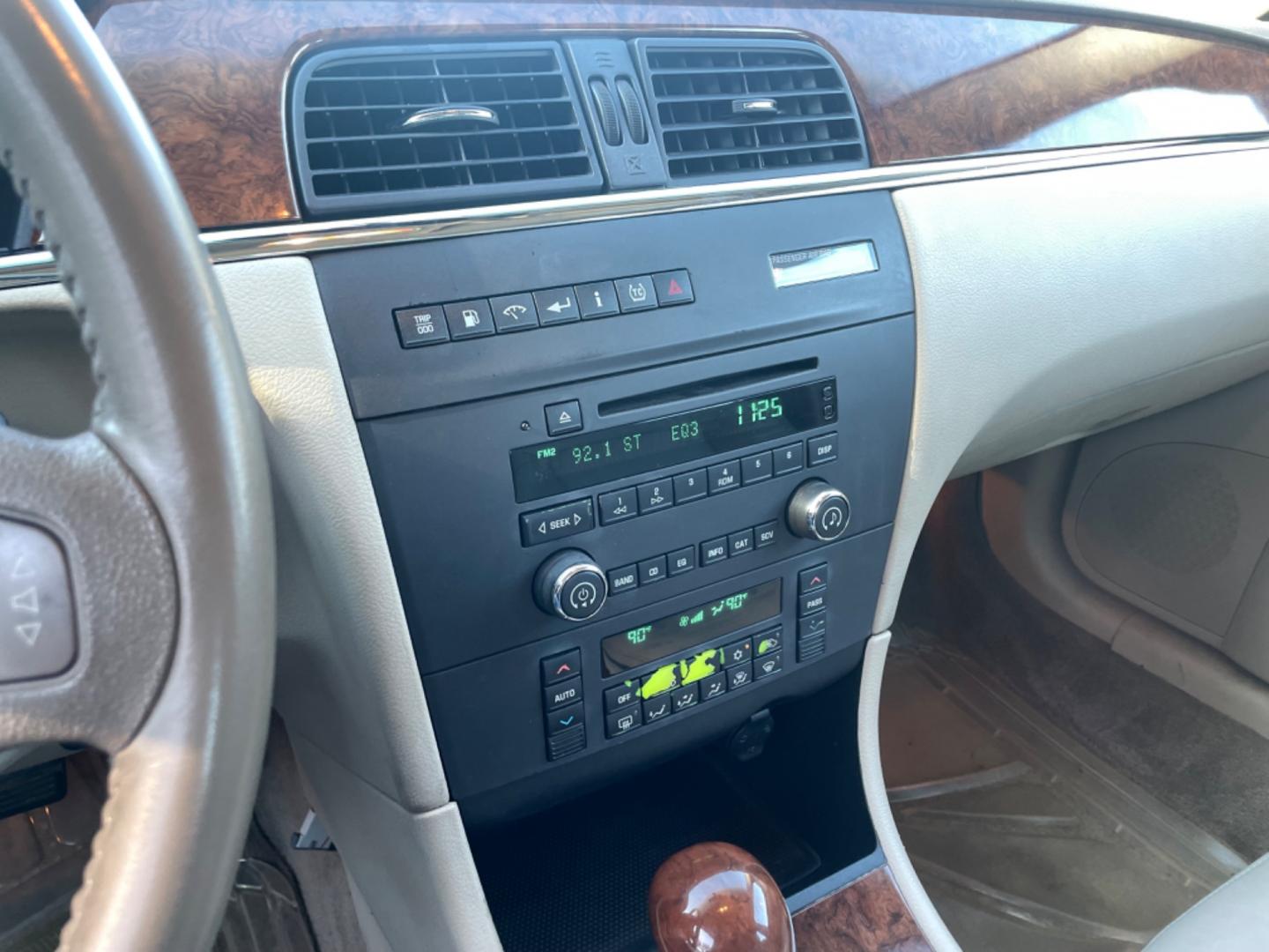 2005 GOLD BUICK LACROSSE CXL (2G4WD562351) with an 3.8L engine, Automatic transmission, located at 5103 Dorchester Rd., Charleston, SC, 29418-5607, (843) 767-1122, 36.245171, -115.228050 - Local Trade-in with Leather, CD/AM/FM, OnStar, Dual Climate Control, Power Everything (windows, locks, seats, mirrors), Keyless Entry, Chrome Wheels. Clean CarFax (no accidents reported!) Only 119k miles! Located at New Life Auto Sales! 2023 WINNER for Post & Courier's Charleston's Choice Pre-owned - Photo#16